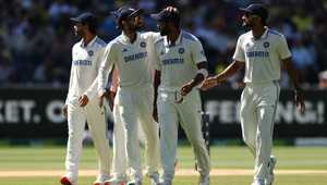 与近年当地 与近年当地